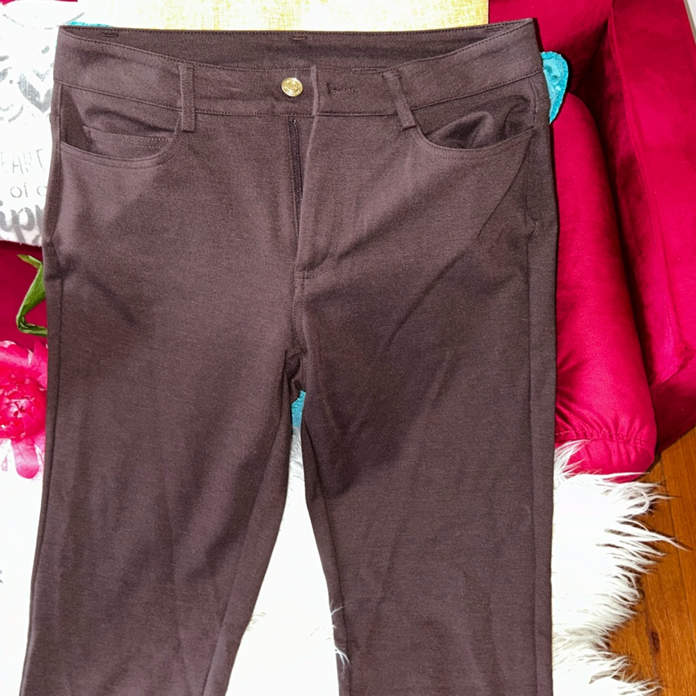 Michael Kors Size 6 Brown Slacks!